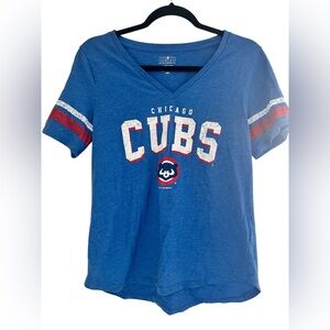 Genuine Merchandise 5th & Ocean Women’s Blue Chicago Cubs Tee
